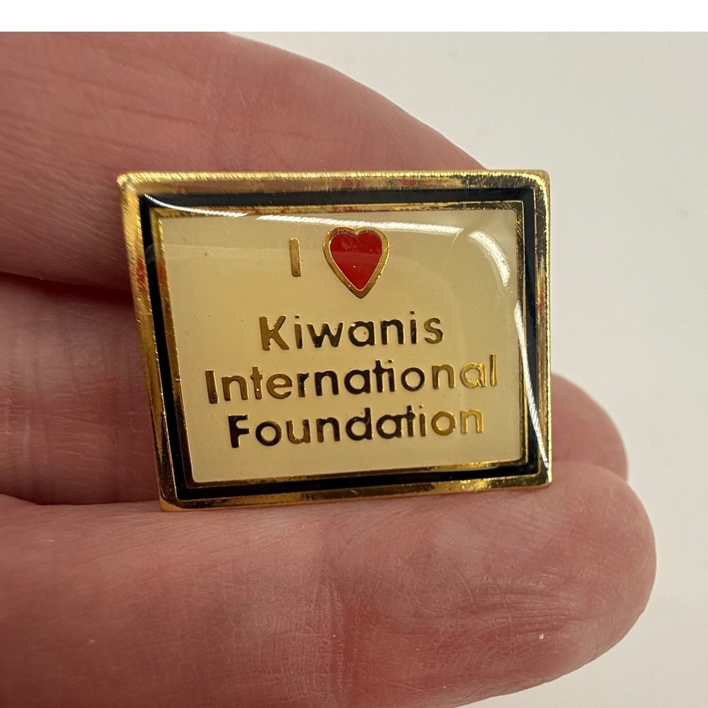 Kiwanis International Foundation Lapel Pin I Love Gold Tone Red Heart Enamel